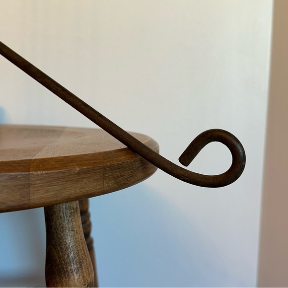 Metal Horse Shoe Umbrella Stand Fireplace Tool Holder Drink Stand Unique Rustic - Picture 2 of 16